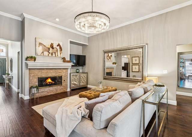 Property at 8412 Prescott Cir, Frisco, TX 75033, 3 beds, 2 baths