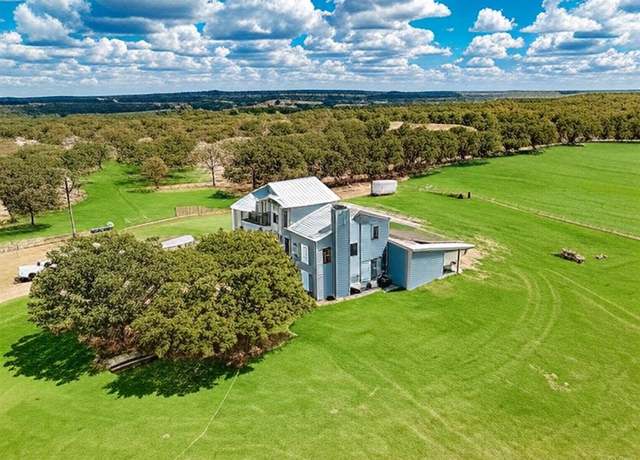 Property at 781 Brown Rd, Nocona, TX 76255, 5 beds, 3 baths