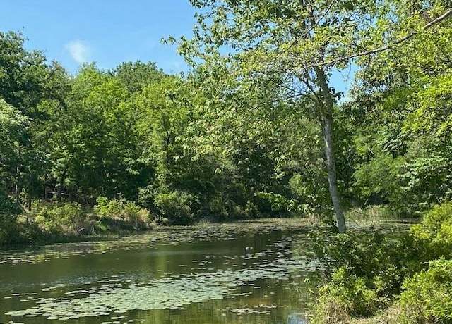 Property at 7110 Whispering Oaks Dr, Athens, TX 75752