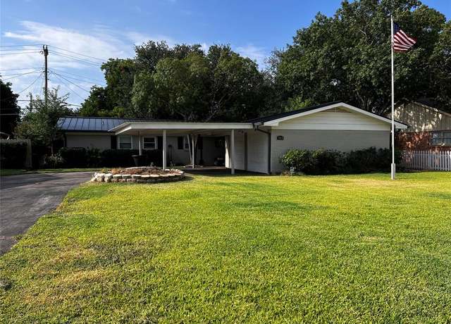 Property at 3449 S 20th St, Abilene, TX 79605, 3 beds, 2 baths