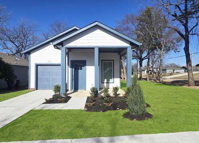 Property at 331 E Hull St, Denison, TX 75021, 6 beds, 5 baths