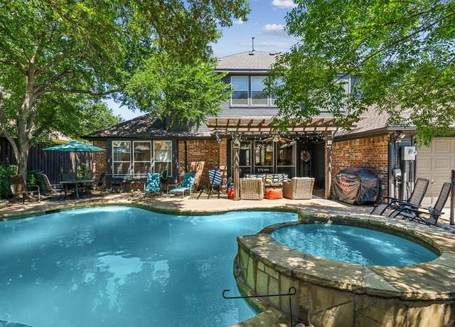 Property at 2008 Vista Dr, Lewisville, TX 75067, 4 beds, 3.5 baths