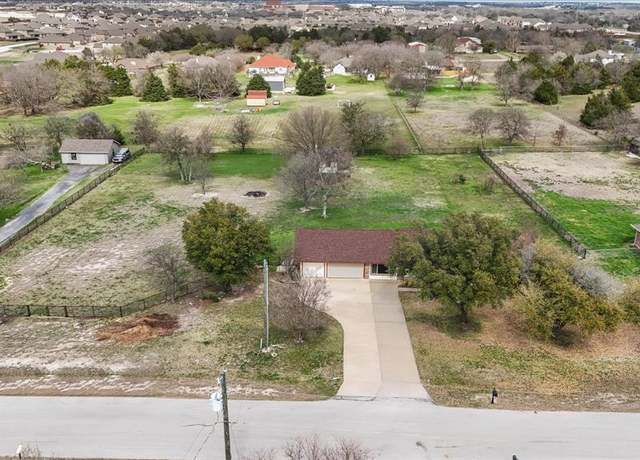 Property at 4041 Clancey Ln, Midlothian, TX 76065, 2 beds, 2 baths