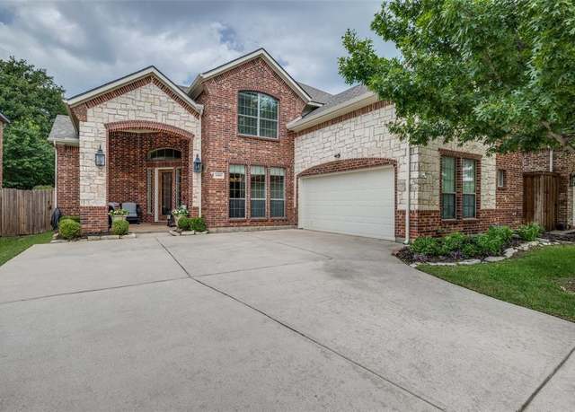 Property at 1909 Rocky Ct, Corinth, TX 76208, 5 beds, 3 baths