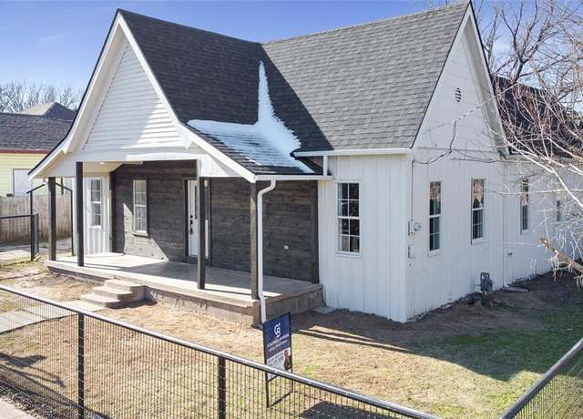 Property at 2004 Wright St, Greenville, TX 75401, 3 beds, 2 baths