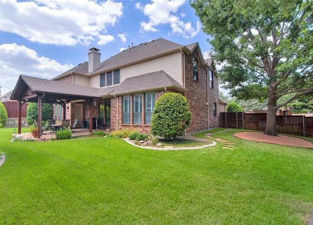 Property at 4301 Landsdowne Dr, Mckinney, TX 75072, 4 beds, 3.5 baths