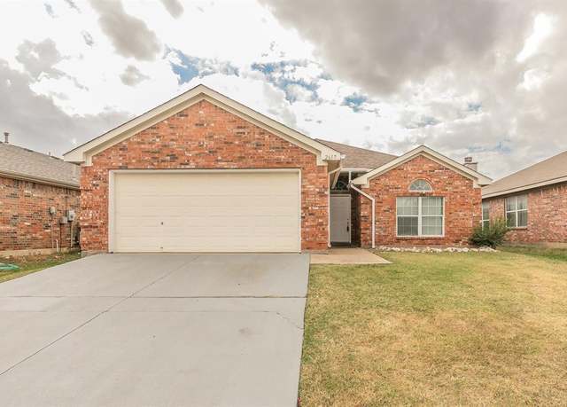 Property at 2617 Carolina Dr, Fort Worth, TX 76123, 3 beds, 2 baths