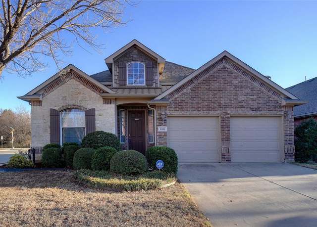 Property at 6406 Hawthorn Dr, Denton, TX 76208, 4 beds, 2 baths