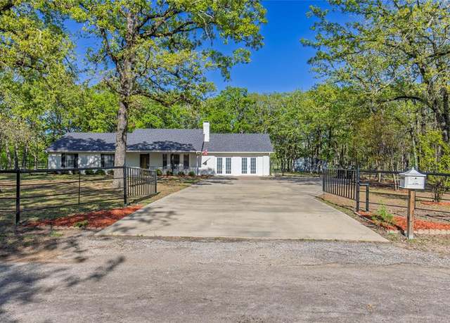 Property at 3487 Old Mill Rd, Greenville, TX 75402, 3 beds, 2 baths