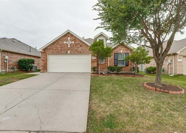 Property at 2704 Calmwater Dr, Little Elm, TX 75068, 4 beds, 2 baths