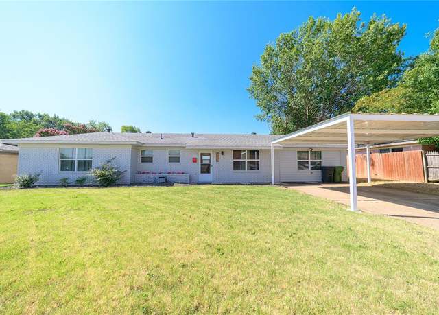 Property at 7436 Bridges Ave, Richland Hills, TX 76118, 4 beds, 3 baths