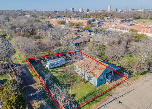 Property at 1507 Cleveland Ave, Waco, TX 76706, 2 beds, 1 bath