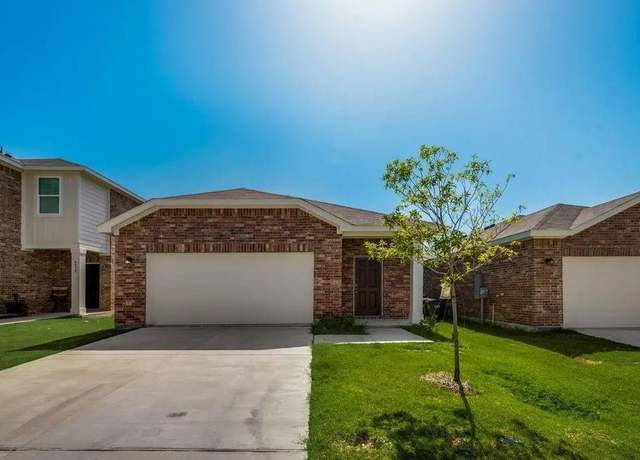 Property at 6830 Bonanza Way, Forney, TX 75126, 3 beds, 2 baths