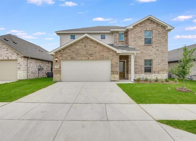 Property at 10616 Tonkala Dr, Fort Worth, TX 76179, 5 beds, 3 baths