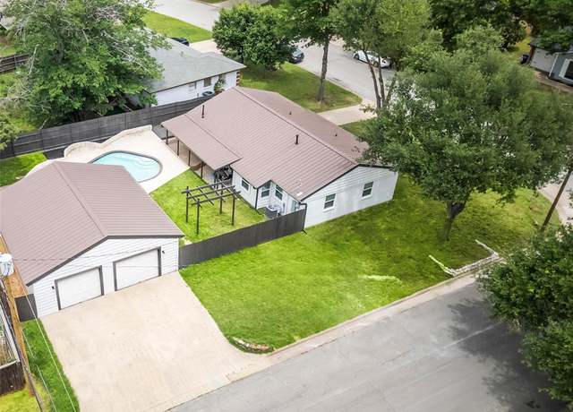 Property at 1303 Johns Dr, Euless, TX 76039, 4 beds, 2 baths