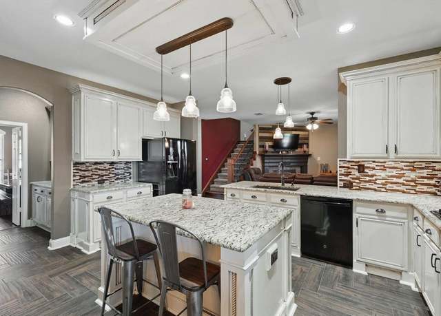 Property at 3019 Blue Lake Dr, Little Elm, TX 75068, 4 beds, 2.5 baths