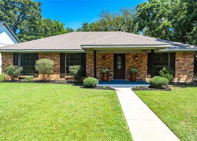 Property at 205 Cedarwood Dr, Enchanted Oaks, TX 75156, 3 beds, 2 baths