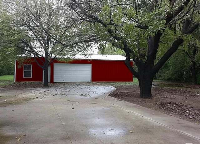 Property at 511 Rogers Rd, Newark, TX 76071, 3 beds, 2 baths