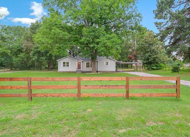 Property at 16518 County Road 165, Tyler, TX 75703, 4 beds, 2 baths