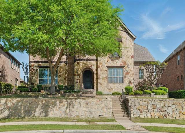 Property at 112 Aransas Dr, Irving, TX 75039, 4 beds, 4.5 baths