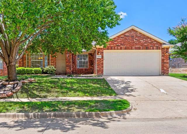 Property at 3200 Mason Ave, Corinth, TX 76210, 3 beds, 2 baths