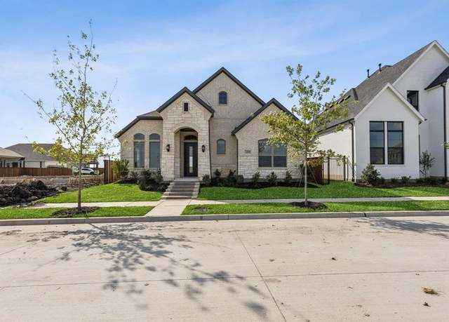 Property at 9716 Talia Blvd, Mesquite, TX 75126, 3 beds, 2 baths