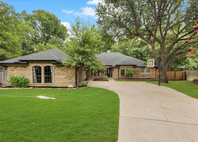 Property at 7409 Lochwood Ct, Fort Worth, TX 76179, 4 beds, 3 baths