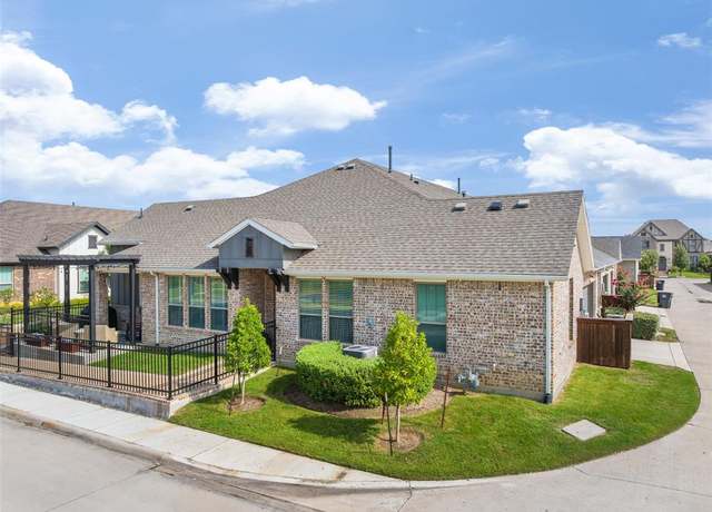 Property at 4800 Ashland Slate Ln, Arlington, TX 76005, 2 beds, 2 baths