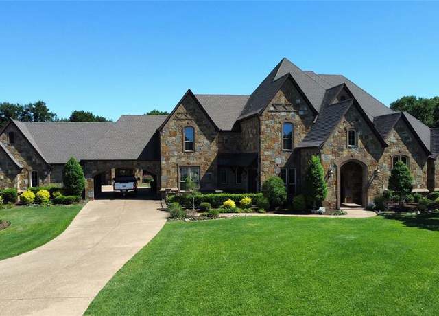 Property at 10400 Legacy Estates Dr, Burleson, TX 76028, 5 beds, 5 baths