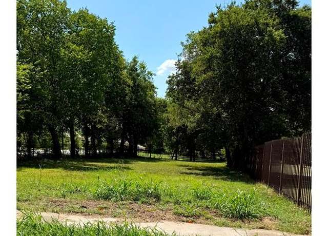 Property at 1346 Hortense Ave, Dallas, TX 75216