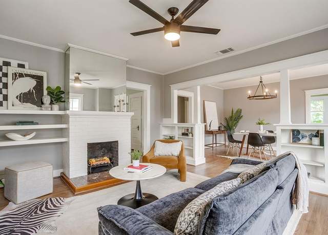 Property at 1816 Tremont Ave, Fort Worth, TX 76107, 2 beds, 1 bath