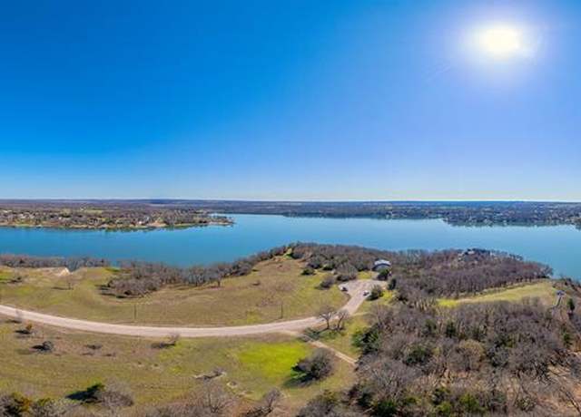 Property at 189 Railsplitter Dr, Gainesville, TX 76240