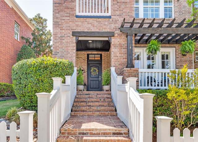 Property at 2305 Pearl St, Mckinney, TX 75071, 4 beds, 3.5 baths