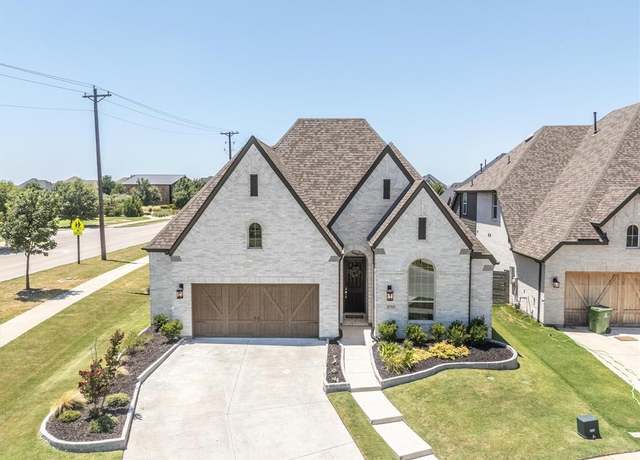 Property at 1705 Trellis Dr, Argyle, TX 76226, 4 beds, 3 baths