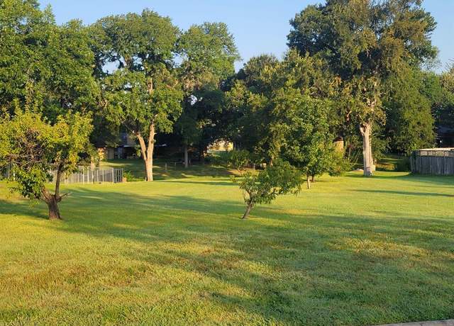 Property at 606 Mink Dr, Greenville, TX 75402