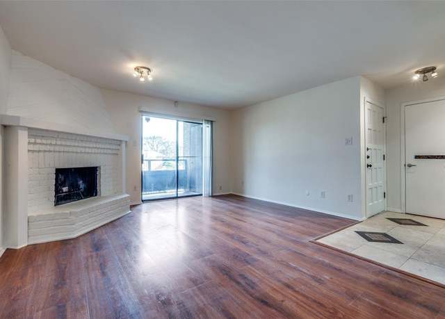 Property at 4800 Northway Dr Unit 2C, Dallas, TX 75206, 2 beds, 2 baths