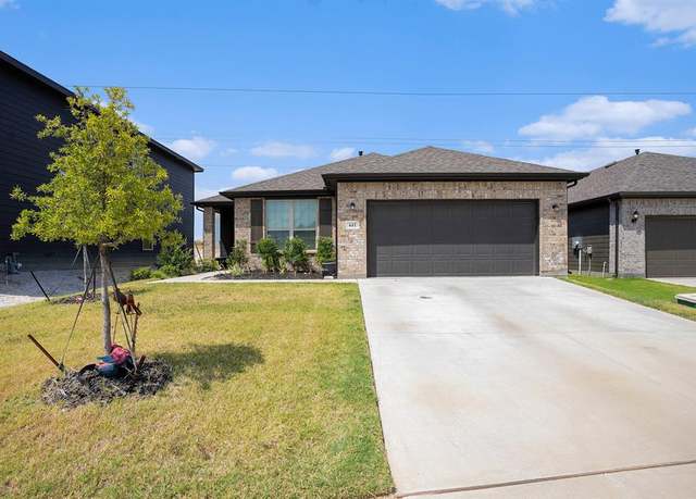 Property at 641 Godley Rnch, Godley, TX 76044, 3 beds, 2 baths