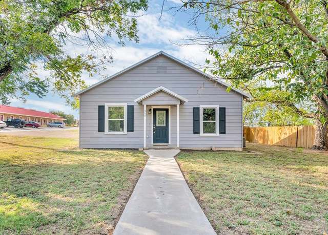 Property at 357 Greer St, Albany, TX 76430, 2 beds, 2 baths