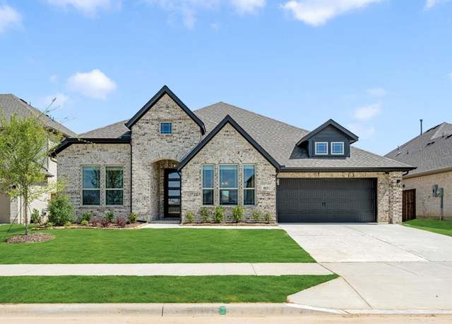 Property at 813 Turnbull Ave, Fort Worth, TX 76247, 4 beds, 3 baths