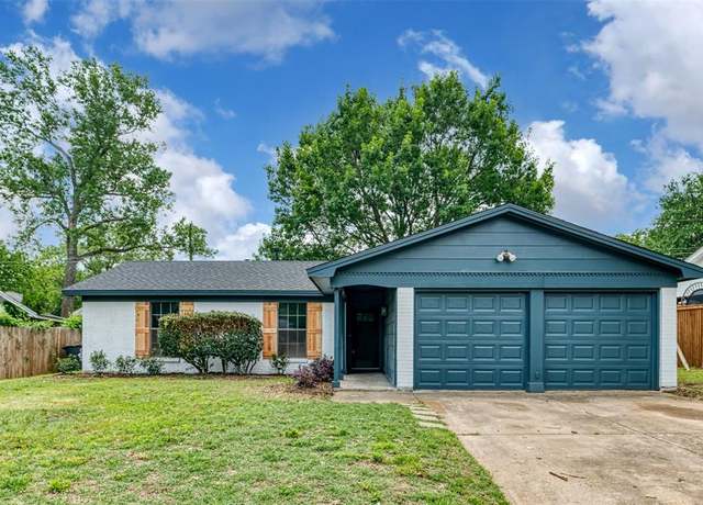 Property at 7412 Van Natta Ln, Fort Worth, TX 76112, 3 beds, 2 baths