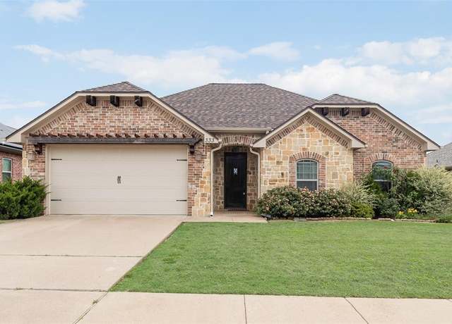 Property at 333 Kingdom Blvd, Lindale, TX 75771, 3 beds, 2 baths