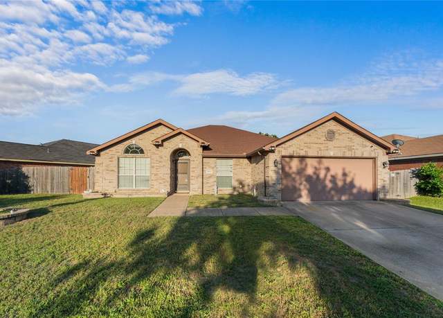 Property at 3953 Silver Springs Dr, Fort Worth, TX 76123, 3 beds, 2 baths