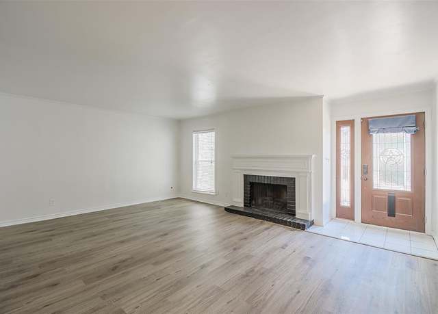 Property at 5907 Copperwood Ln #1138, Dallas, TX 75248, 2 beds, 2.5 baths