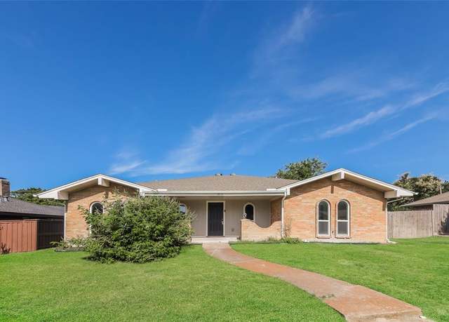Property at 3013 Roundrock Trl, Plano, TX 75075, 3 beds, 2.5 baths