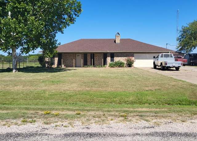 Property at 1550 County Road 4759, Sulphur Springs, TX 75482, 3 beds, 2 baths