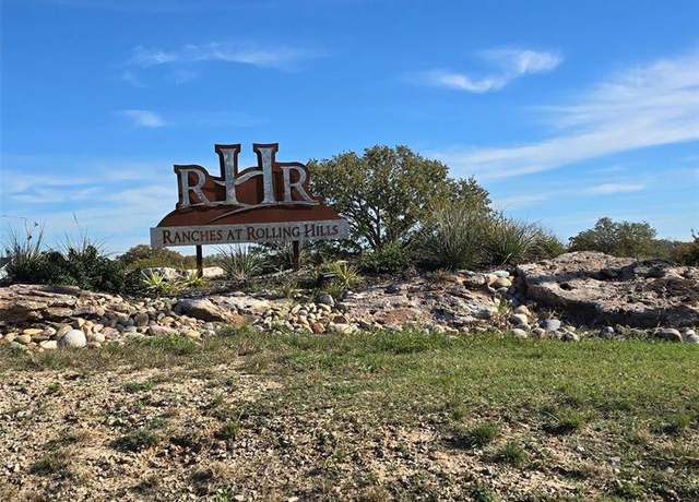 Property at 108 Bear Cat Ct, Alvord, TX 76225
