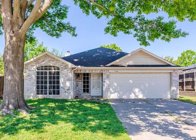 Property at 1204 S Kentucky St, Mckinney, TX 75069, 3 beds, 2 baths
