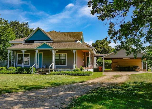 Property at 6730 Pine Mill Rd, Reno, TX 75462, 3 beds, 3 baths