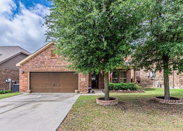 Property at 5721 Diamond Valley Dr, Fort Worth, TX 76179, 4 beds, 2.5 baths