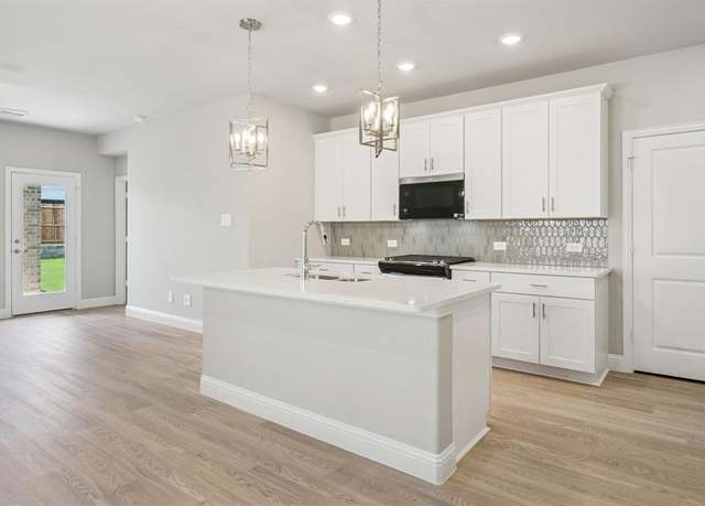 Property at 519 Blanton St, Mckinney, TX 75069, 4 beds, 2.5 baths